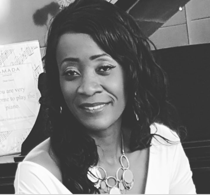 capture valerie photo